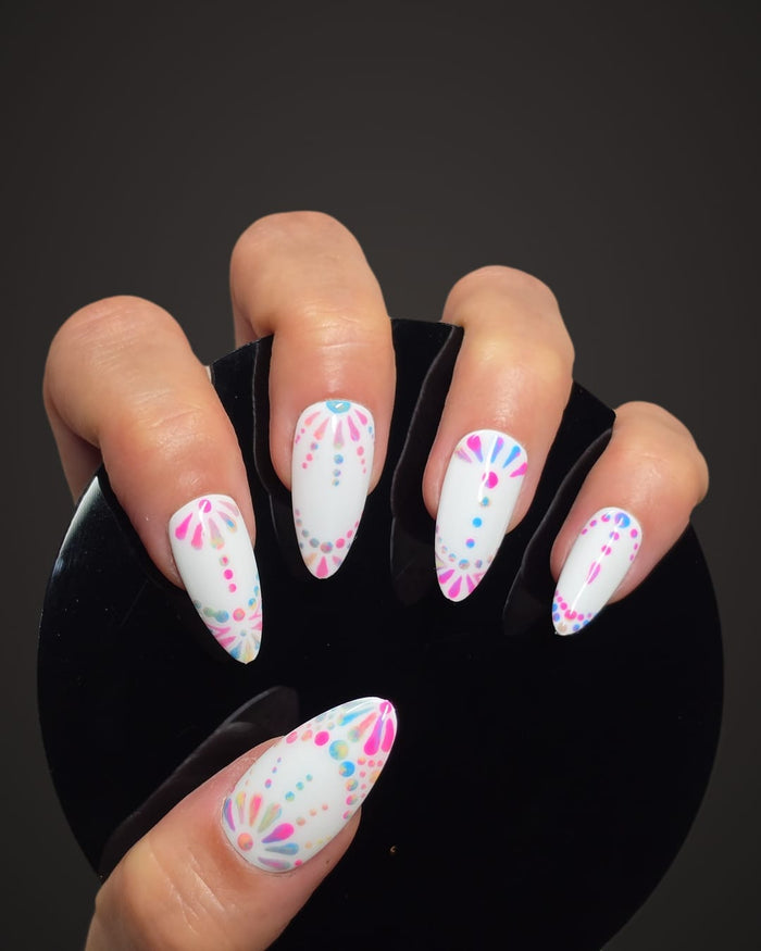 Press-on nails Pastel bohème